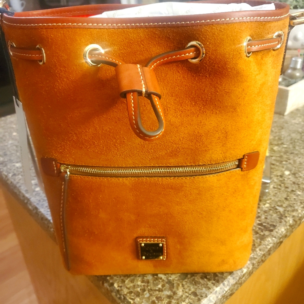 Dooney & Bourke bucket bag
